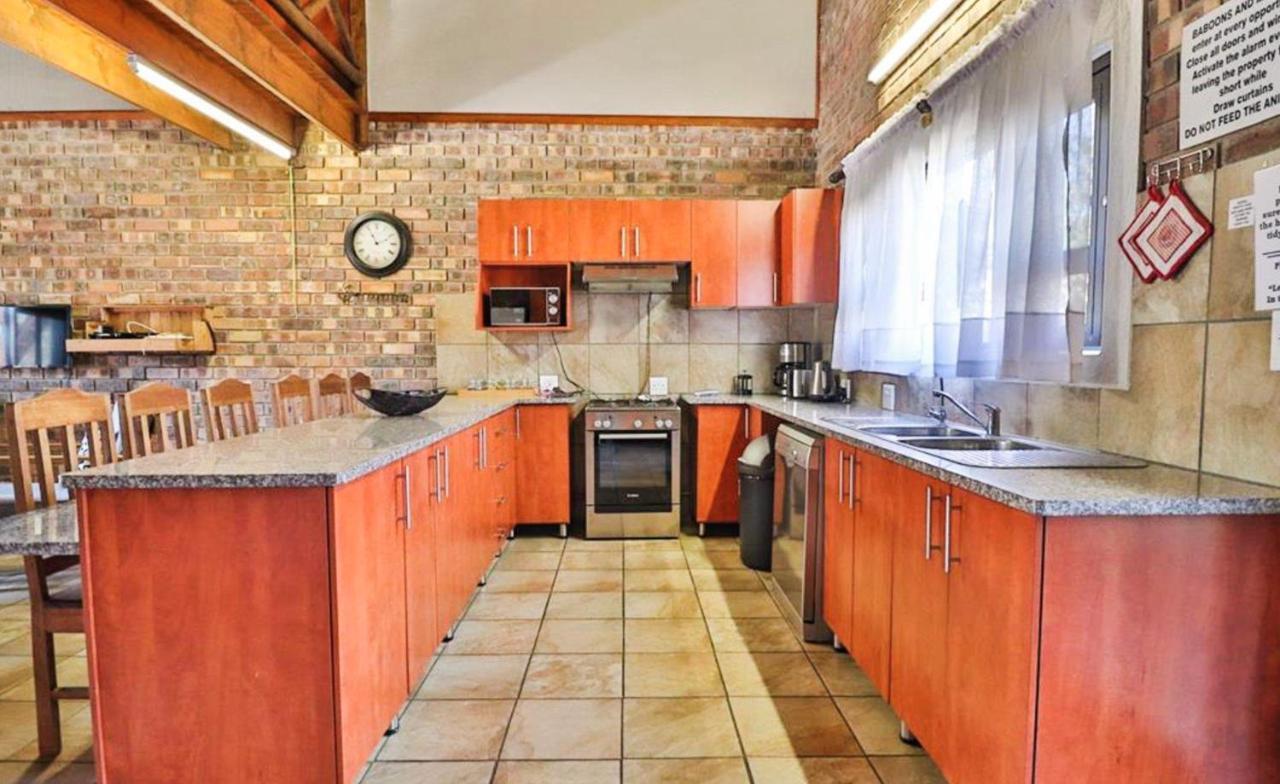 Nghala Self-Catering Holiday Home Marloth Park Dış mekan fotoğraf