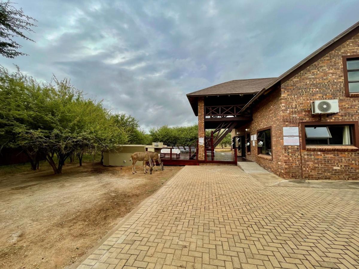 Nghala Self-Catering Holiday Home Marloth Park Dış mekan fotoğraf